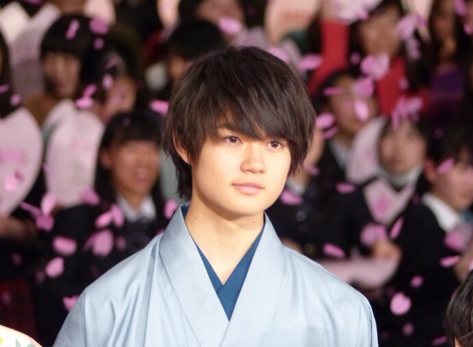 佐野勇斗 19歳